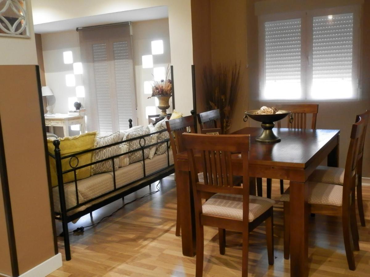 Apartamentos Nundinae Mérida Esterno foto