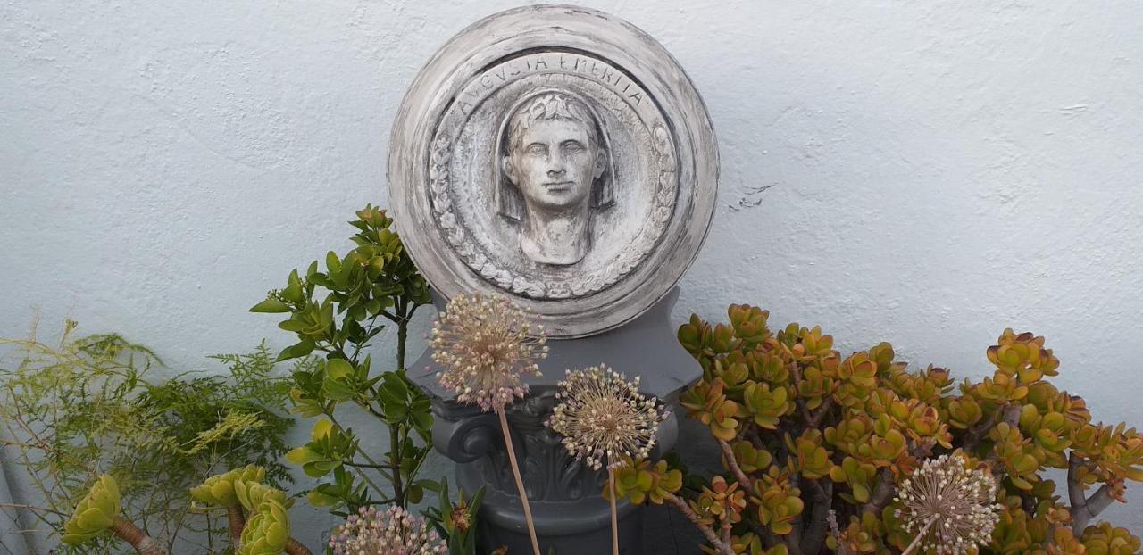 Apartamentos Nundinae Mérida Esterno foto